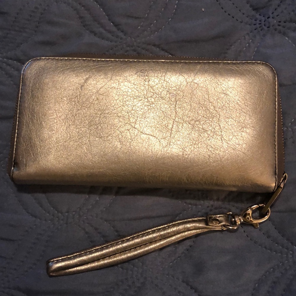 Fossil wallet